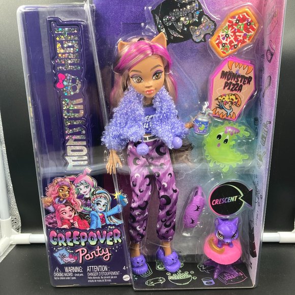 2022 Monster High CREEPOVER PARTY Clawdeen Wolf Fashion Doll with Pet - Picture 2 of 3